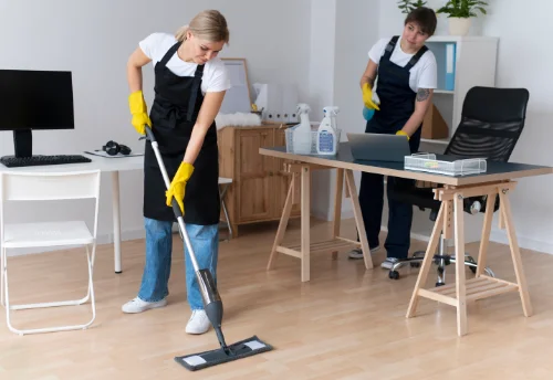 Nettoyage de bureau professionnel à Thairé